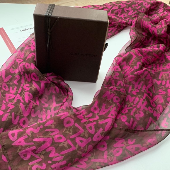 RARE Louis Vuitton Limited Edition Neon 💕Pink LV Stephen Sprouse Graffiti Scarf - Picture 7 of 16